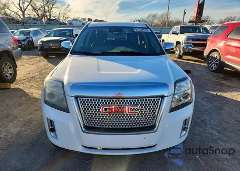 2015 GMC Terrain Denali z USA, uszkodzony, nr VIN 2GKALUEK3F6184660